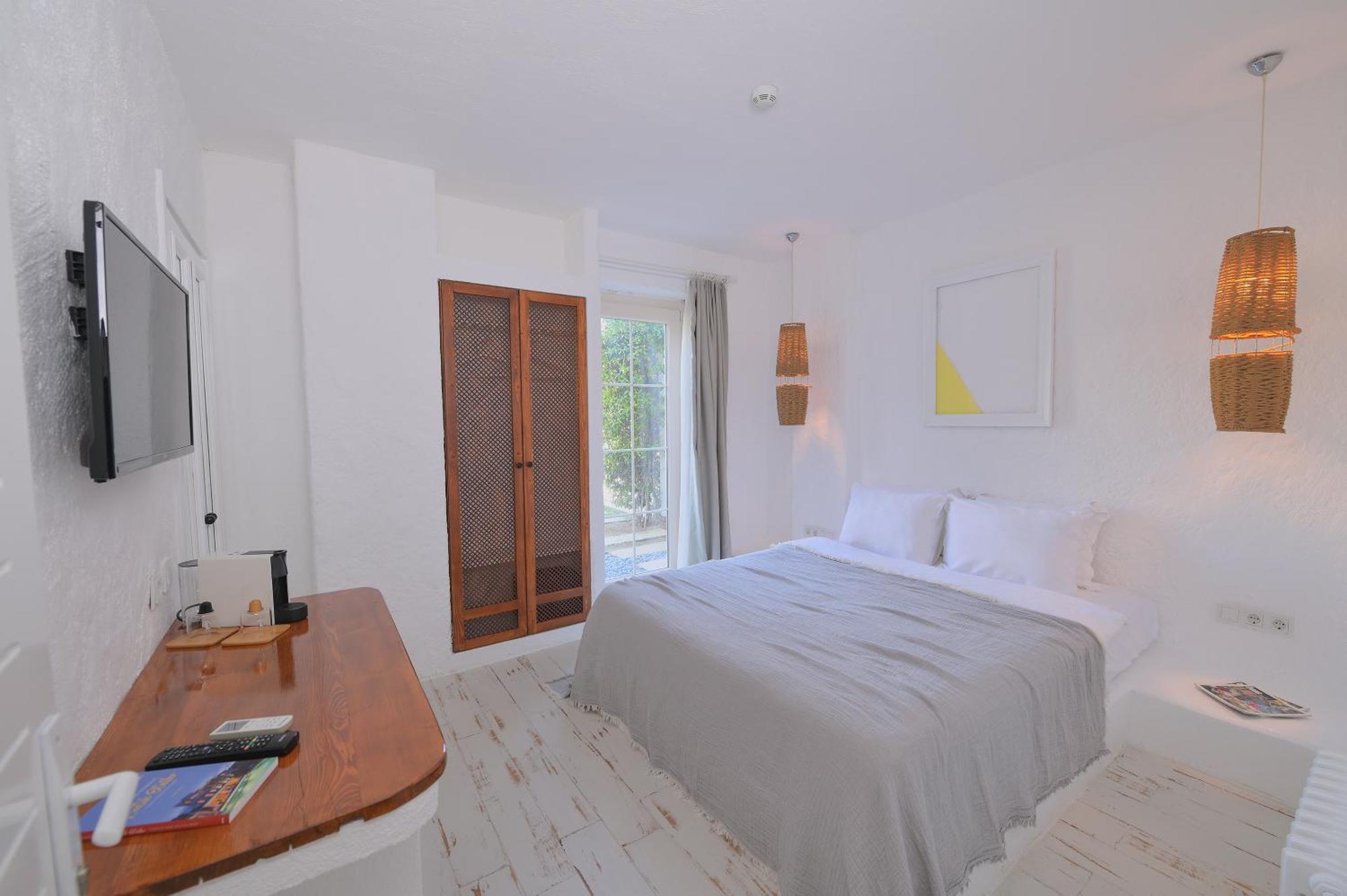 Peremere Alacati Otel Bagian luar foto