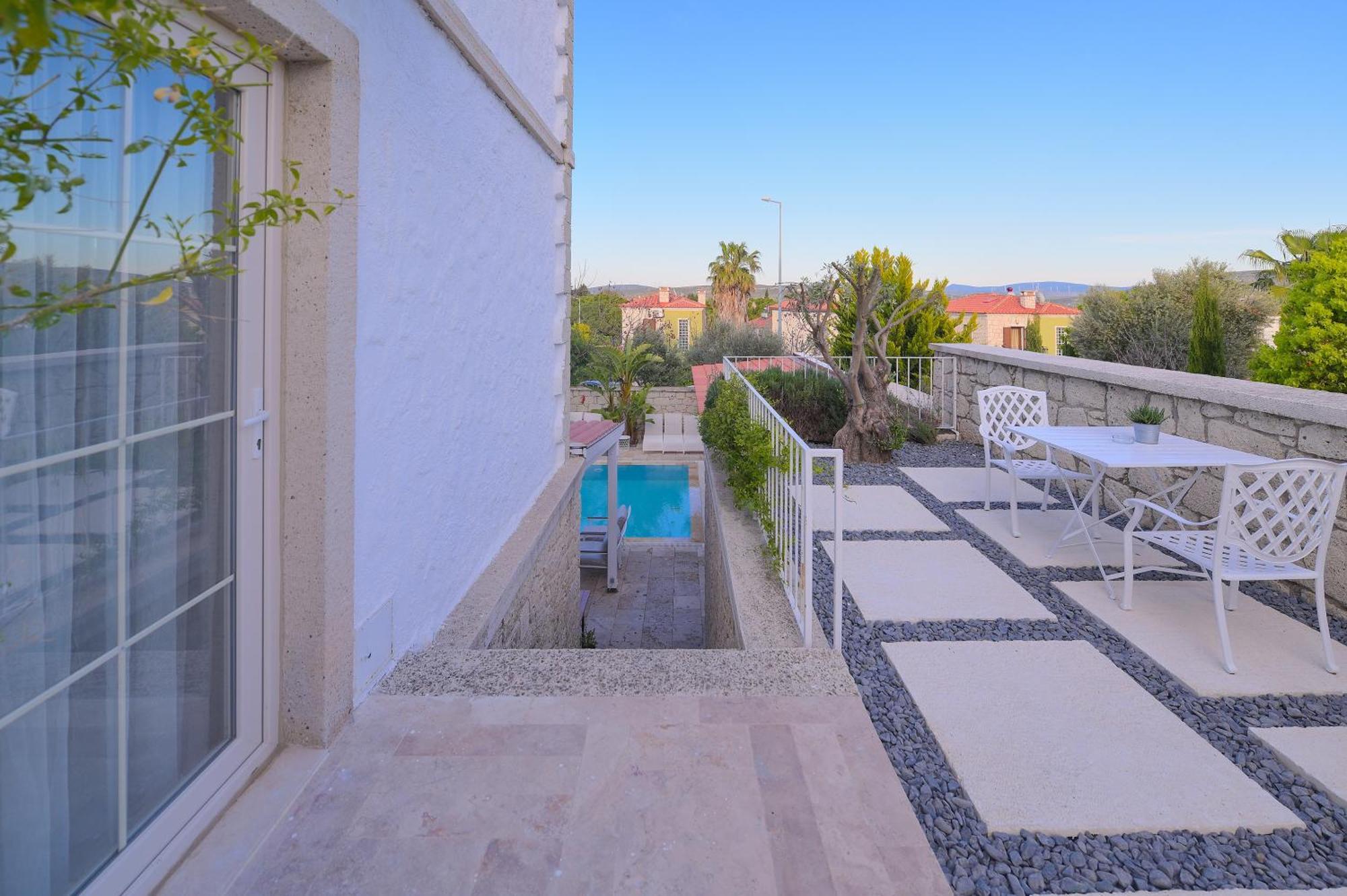 Peremere Alacati Otel Bagian luar foto