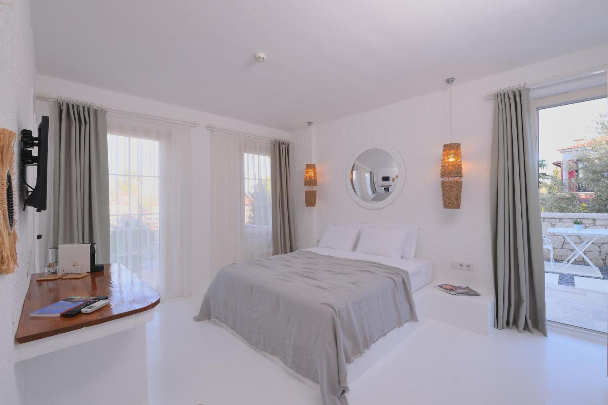 Peremere Alacati Otel Bagian luar foto