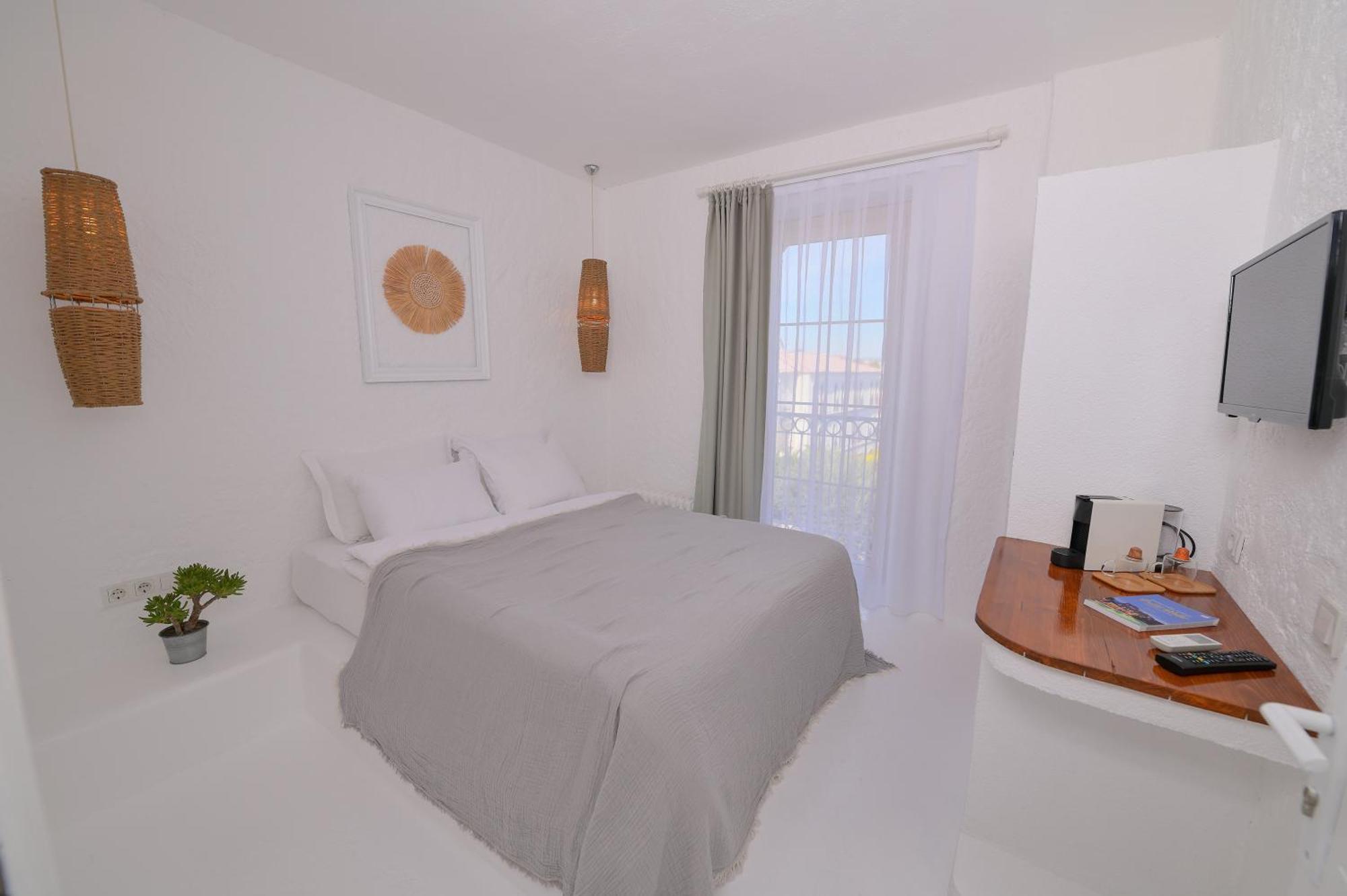 Peremere Alacati Otel Bagian luar foto