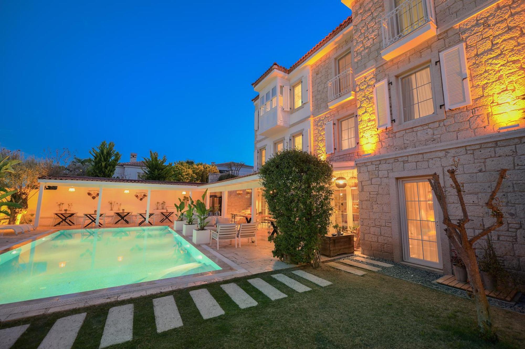 Peremere Alacati Otel Bagian luar foto
